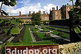 Hampton Court. Pemandangan dari Rumah Makan melalui Taman Kolam Kedua. Dari kiri ke kanan - rumah kaca, kastil, istana